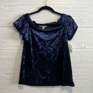 The Vanity Room off shoulder shirt. NWOT